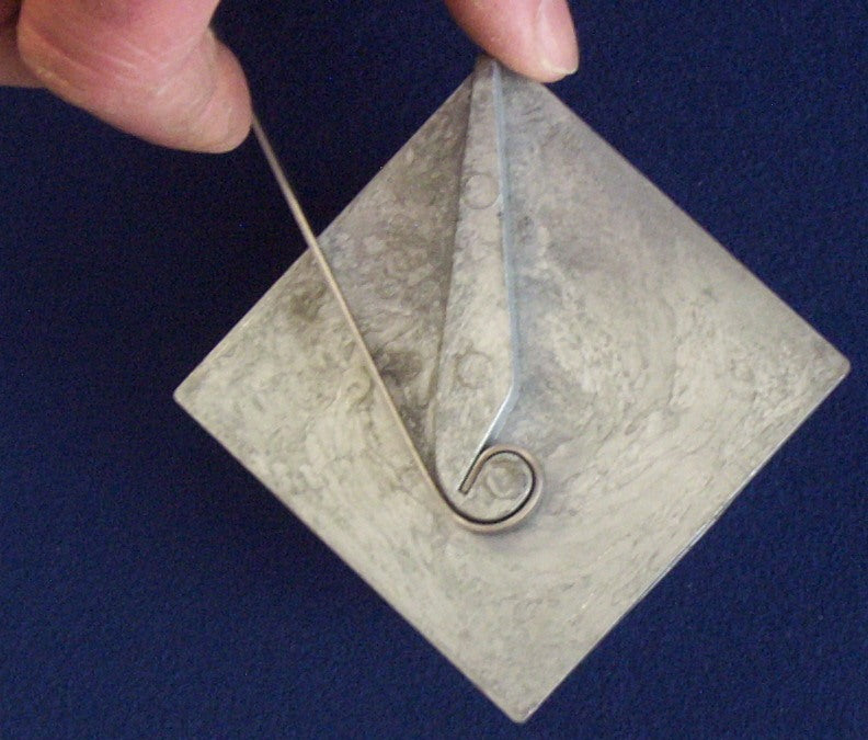 Kosy Creations BJ3 changed hand position in preparation for completing the small scroll end