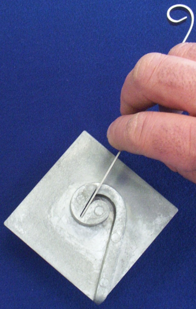 Kosy Creations BJ3 next position the other end of the steel into the slot of the larger jig. Keep note of how the smaller end is positioned.