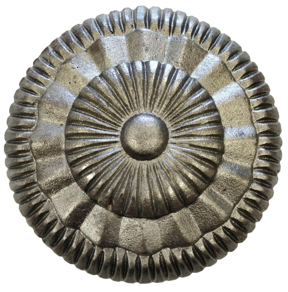 Grey Cast Iron 3 Tier Design Gray