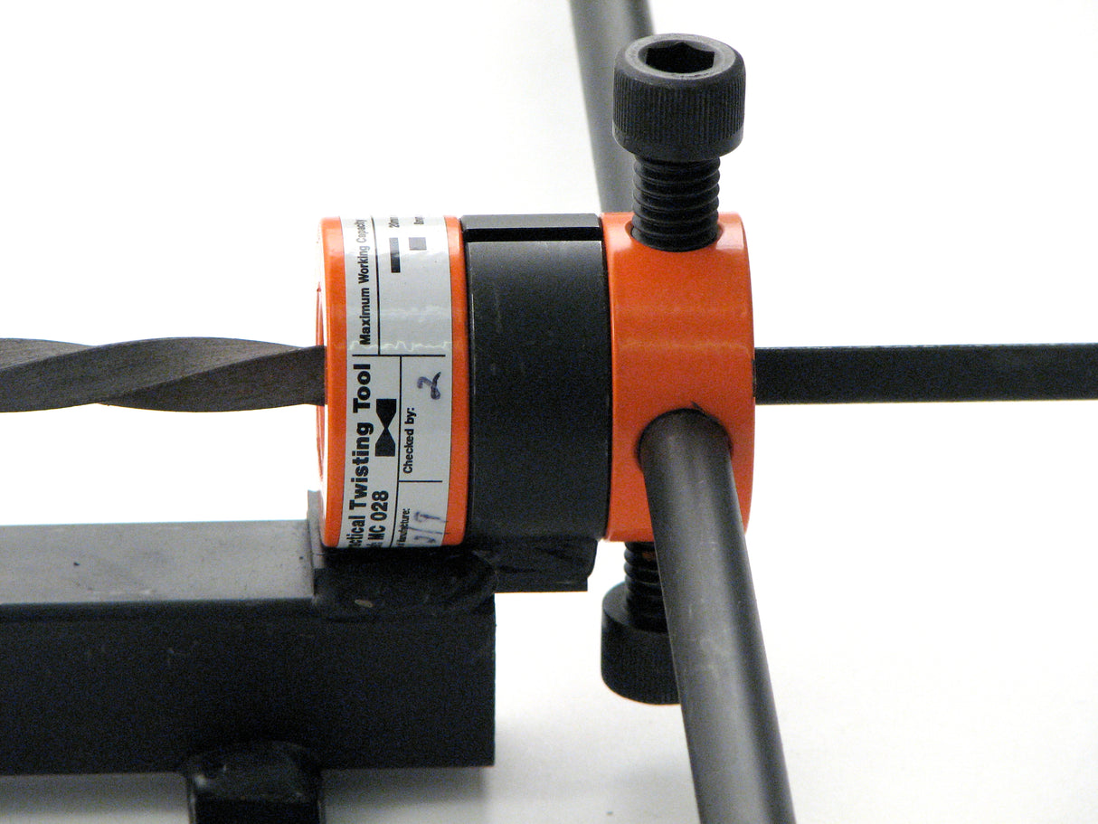 Metalcraft Practical Twister Complete with Slotted Adapter