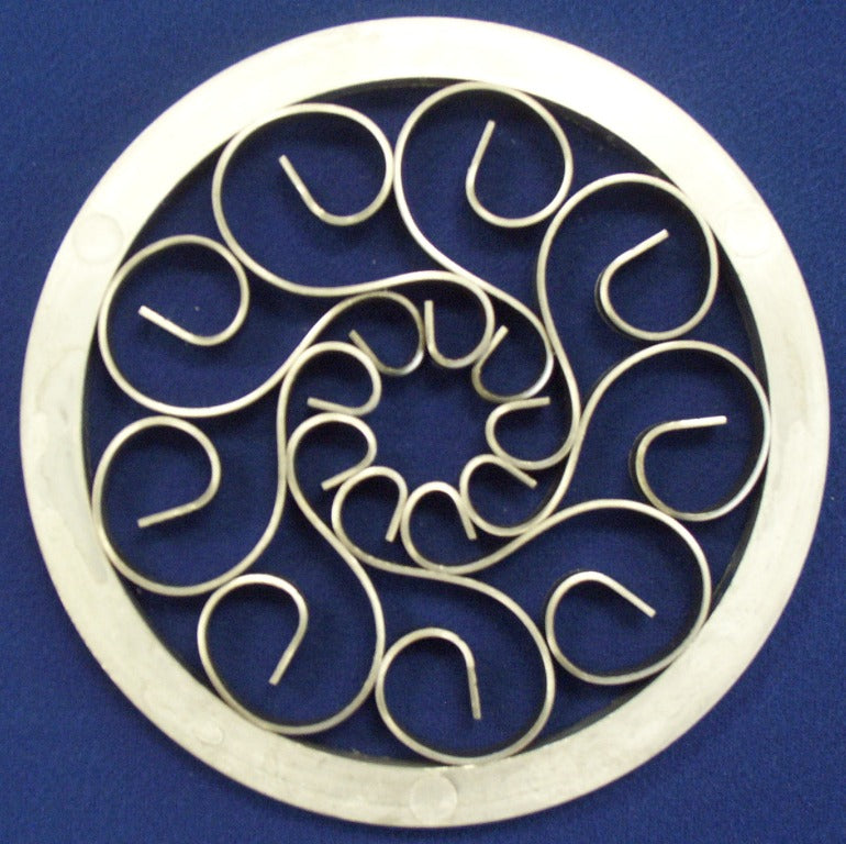 Kosy Creations locking ring LR8 filled with miniature scrolls