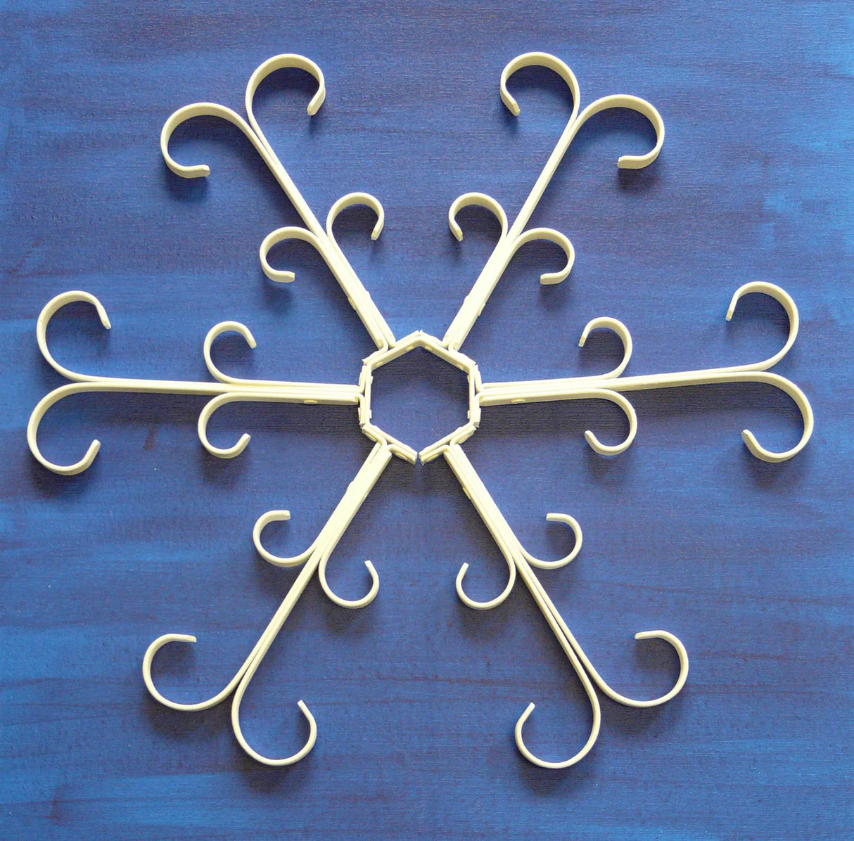 Free Instructions - How to Make SNOWFLAKES (X4 DESIGNS) Projects picture 2