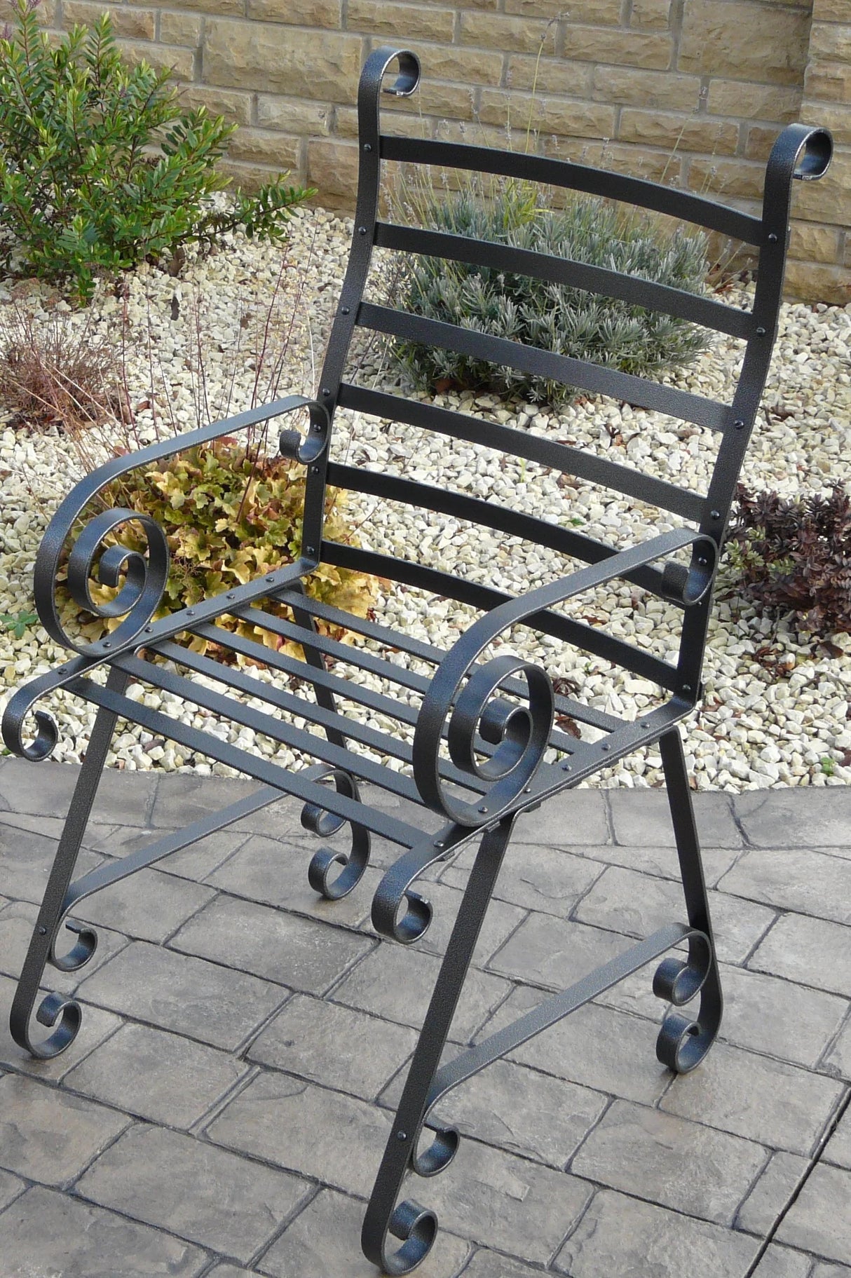 Free Instructions - How to Make STYLISH CHAIR Project