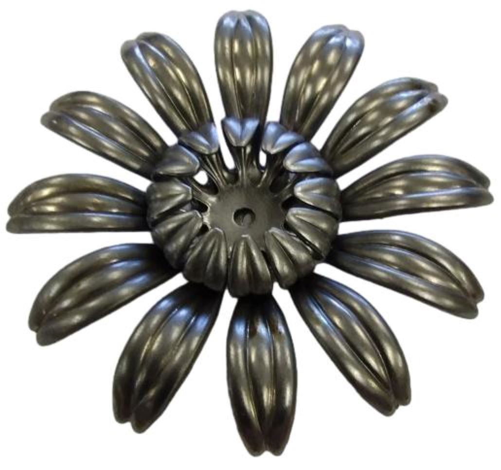 Combination of (1) F141 and (1) Stamen D