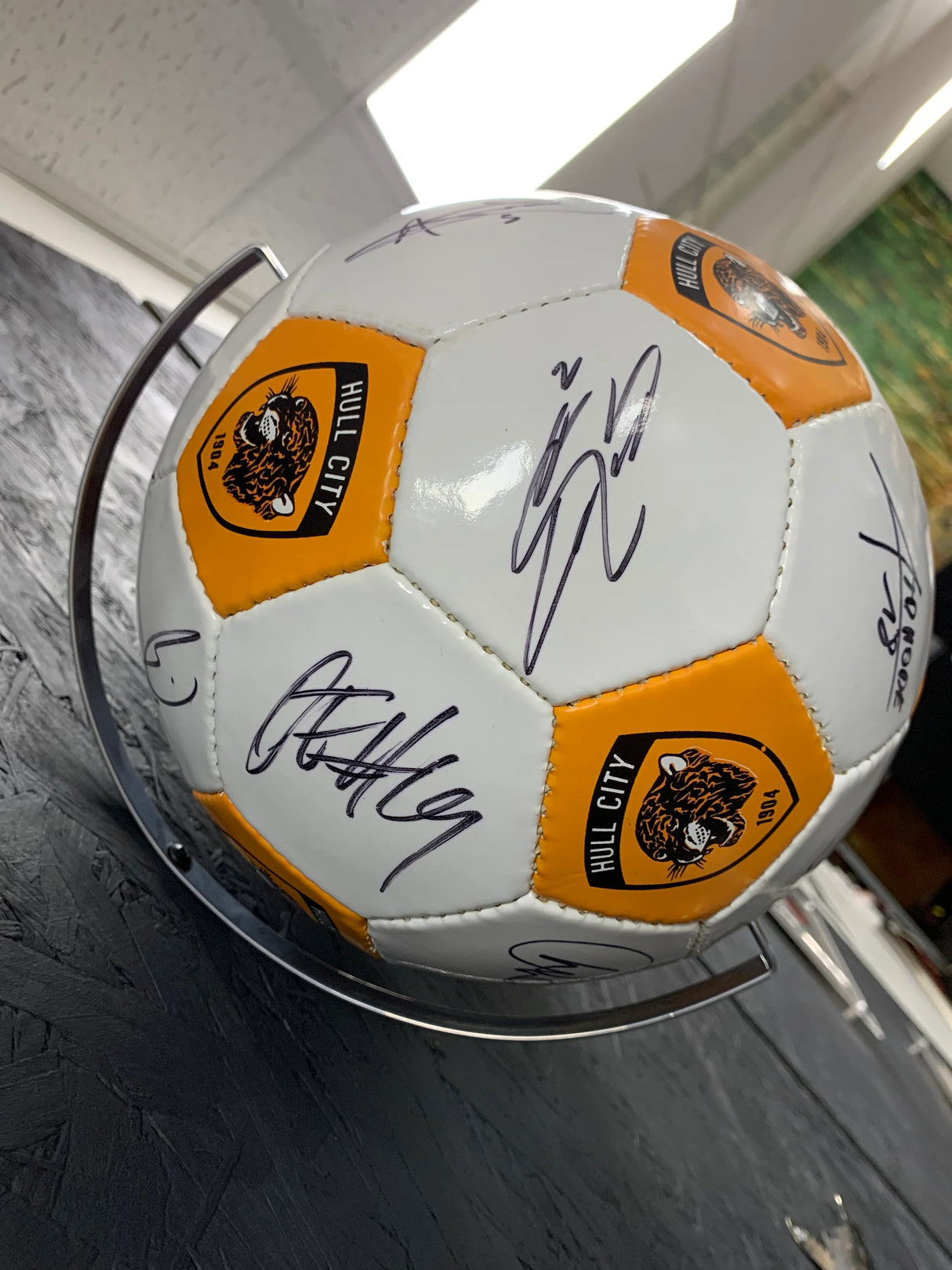 Free Instructions - How to Make WALL MOUNTED BALL HOLDER Project picture 4