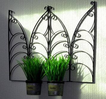 Free Instructions - How to Make GOTHIC WALL PLANT HOLDER Project