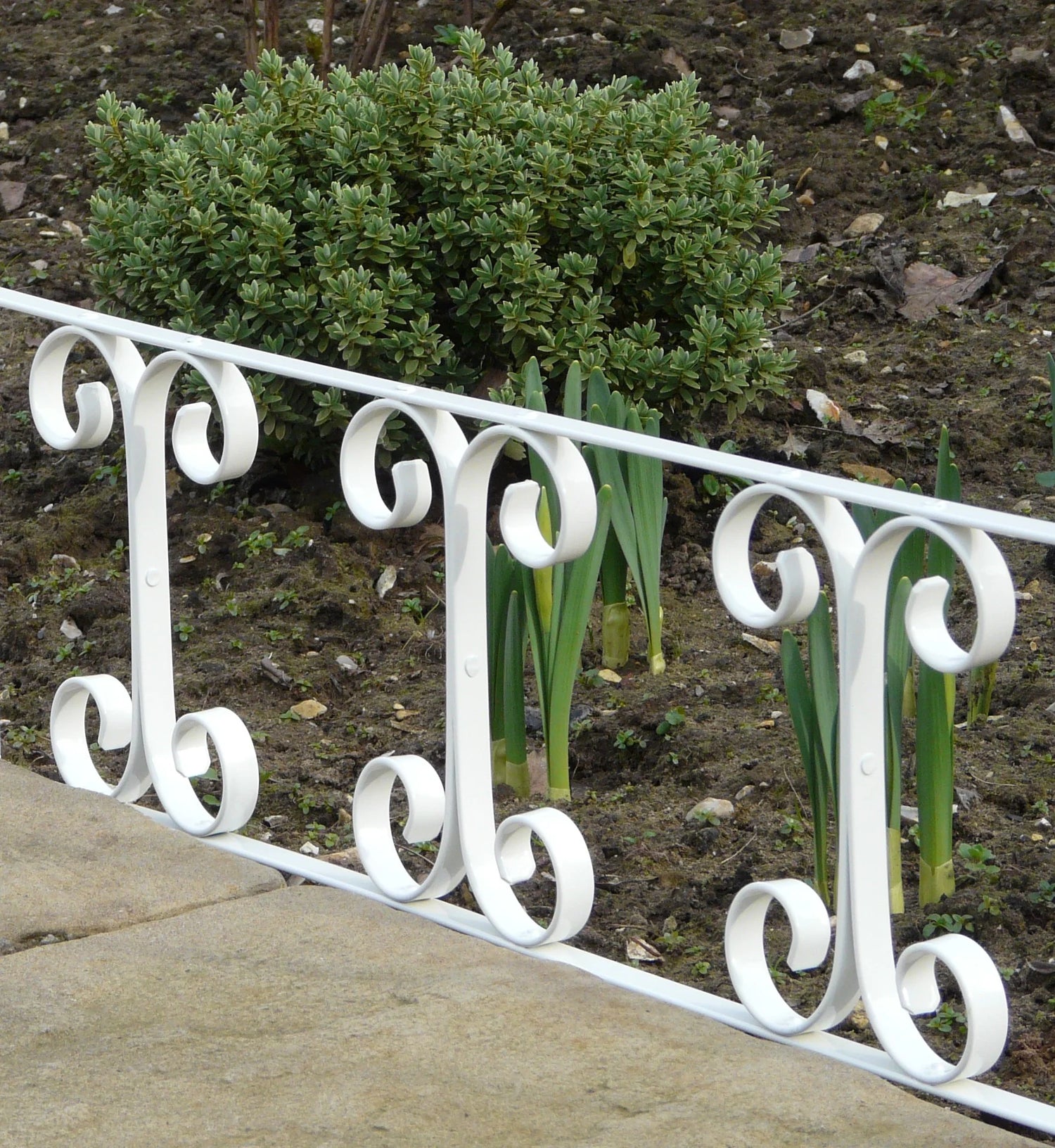 Free Instructions - How to Make LAWN or BORDER FENCE PANEL Project